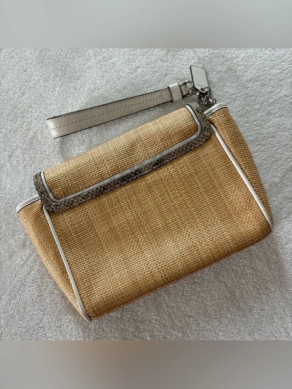 Coach Straw Woven Wristlet Clutch White Leather Snakeskin Trim Purse F50929